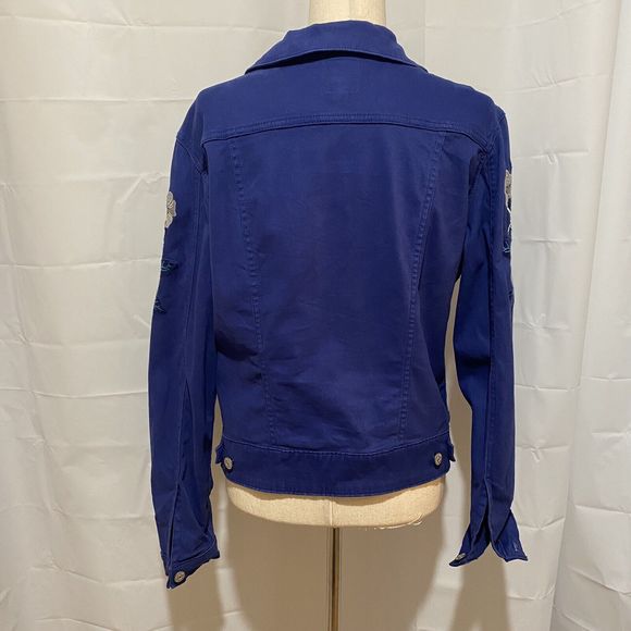 LULAROE Women's Blue Stretch Jean Jacket Size L Embroidered Flower Pockets - Picture 6 of 10
